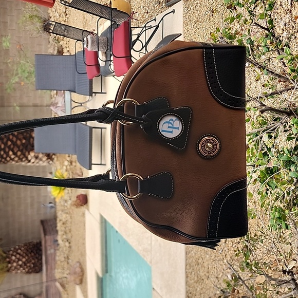 DB handbag - Picture 2 of 4